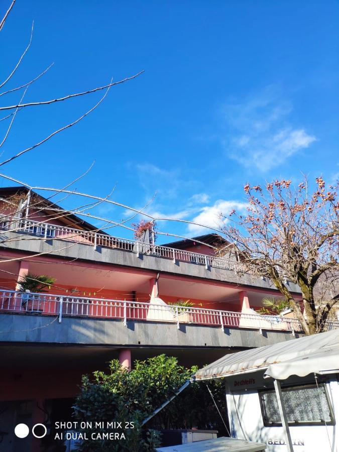 Residence Laguna Beach Pianello Del Lario Extérieur photo