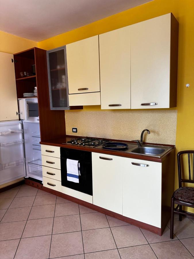 Residence Laguna Beach Pianello Del Lario Extérieur photo