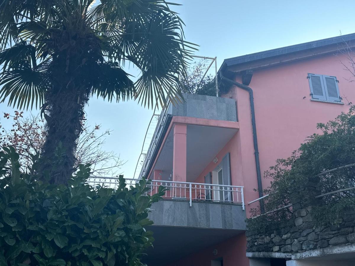 Residence Laguna Beach Pianello Del Lario Extérieur photo