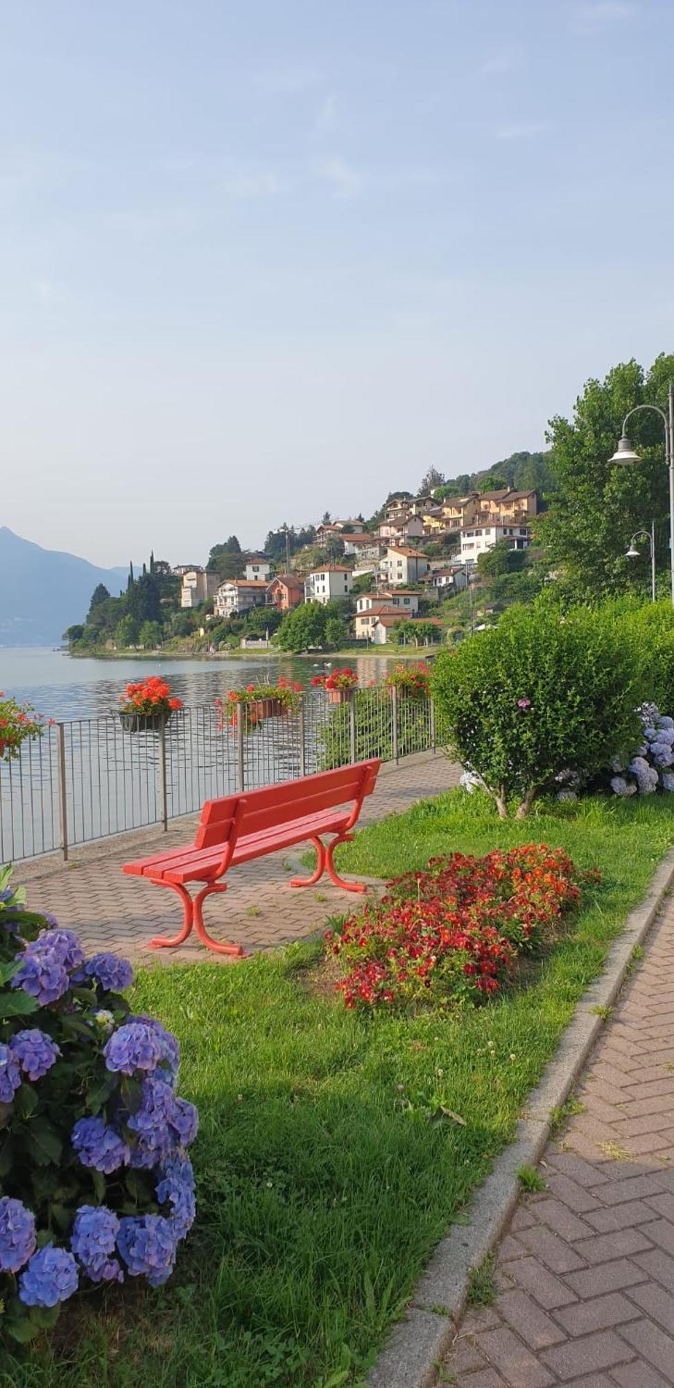 Residence Laguna Beach Pianello Del Lario Extérieur photo
